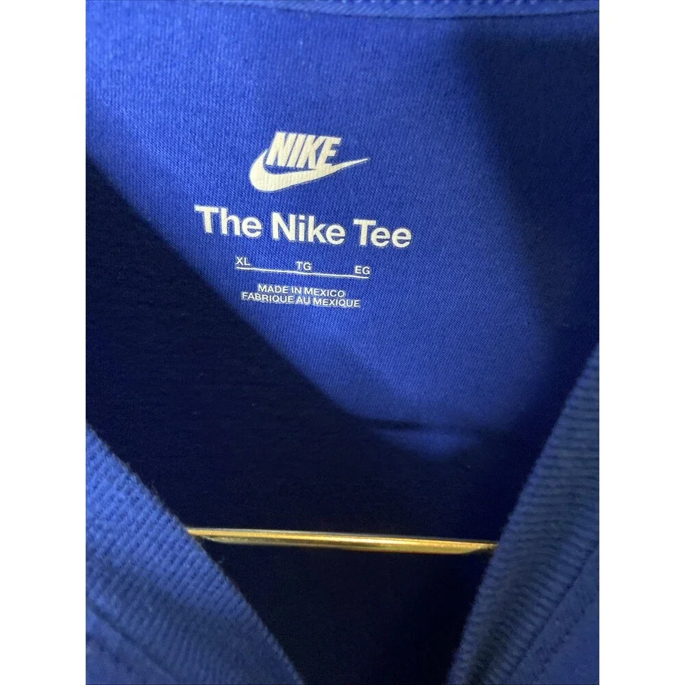 Nike Size XL Blue Legend Big Kids' Swoosh Crewneck T-Shirt School